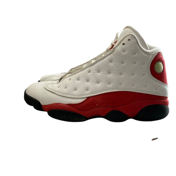 Size 12 - Jordan 13 Retro Chicago 2017 Sports Basketball Outdoor Activewear Game - Picture 4 of 14